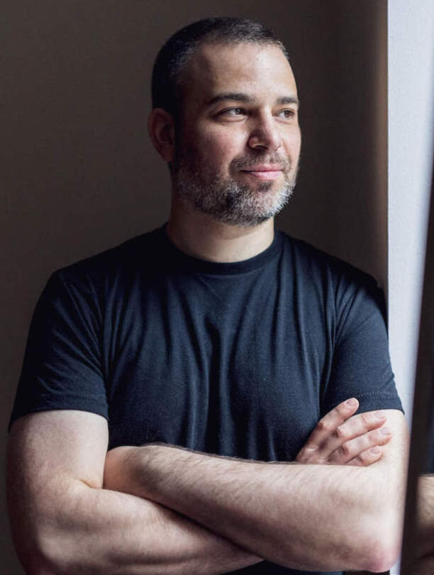 Portrait Olivier Prudhomme Massothérapeute Professionnel Homme Villeray Montreal